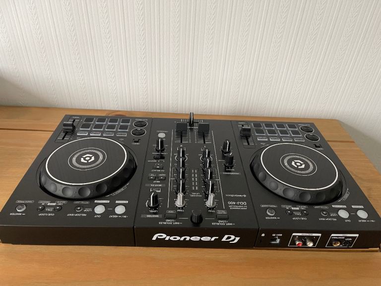 Pioneer DDJ-400 DJ Controller + Decksaver