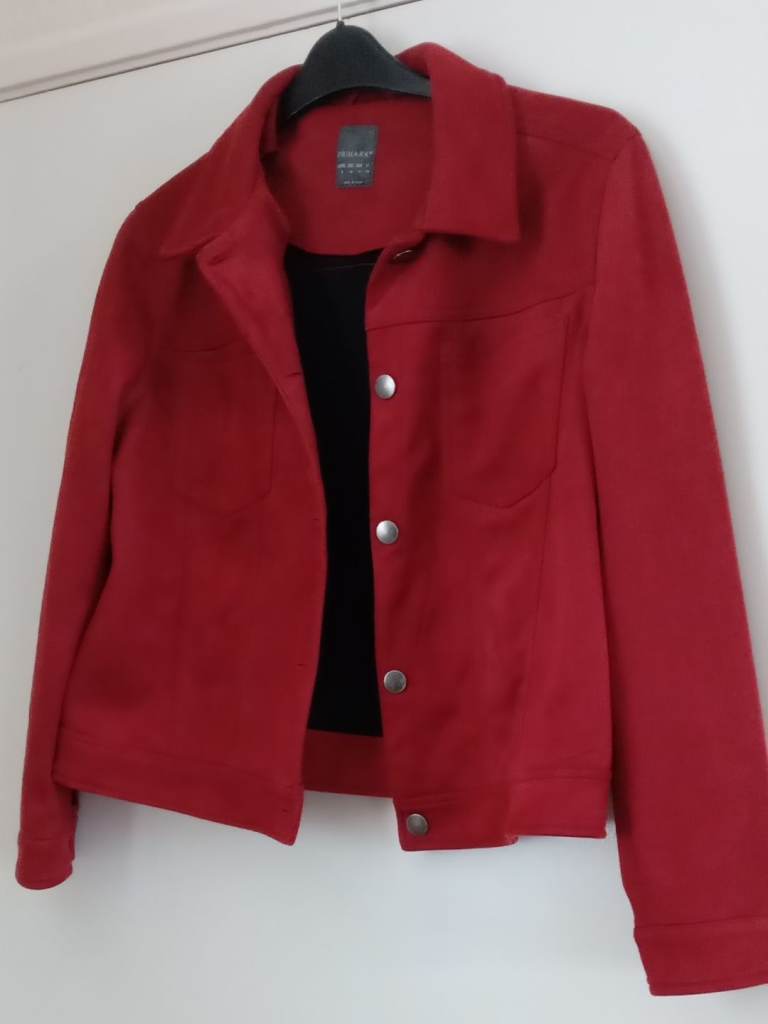 LADIES JACKET SIZE 18