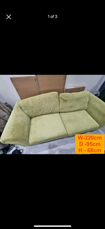 COMFORTABLE 3 SEATER PADDED SOFA - LEICESTER. VERY GOOD CONDITION 