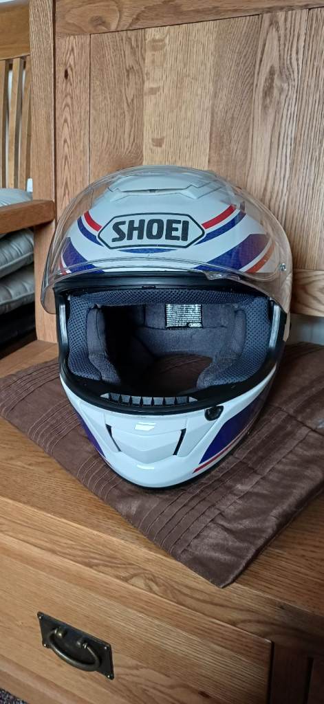 Crash helmet,  Shoei