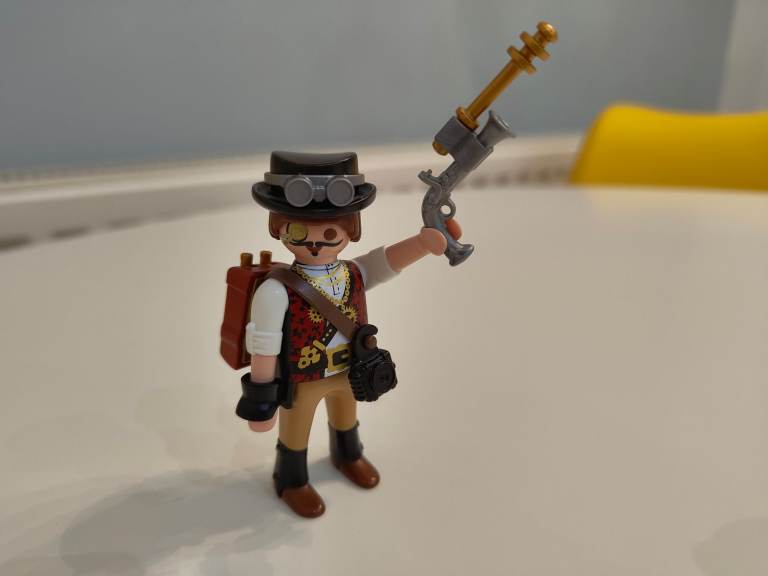 Playmobil SteamPunk Adventurer 
