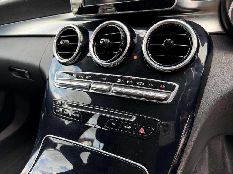 2016 65 REG MERCEDES C-CLASS C200 2.0 AUTO EXECUTIVE DAMAGED REPAIRABLE SALVAGE