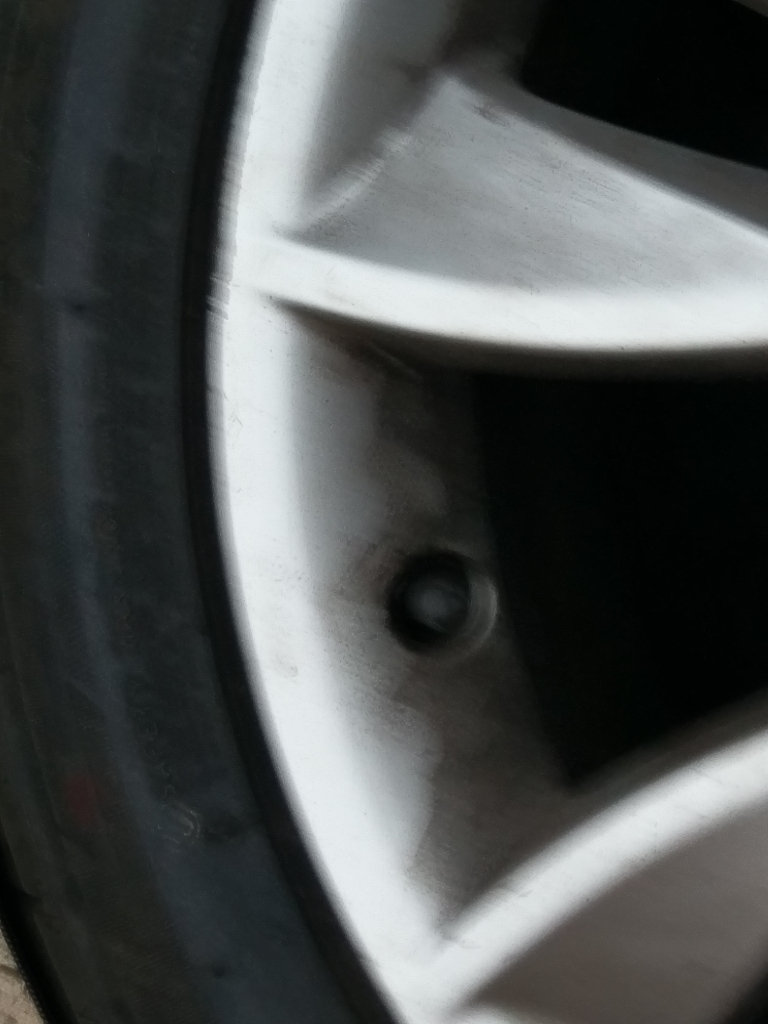 Aluminium wheel 17 inch with Tyre