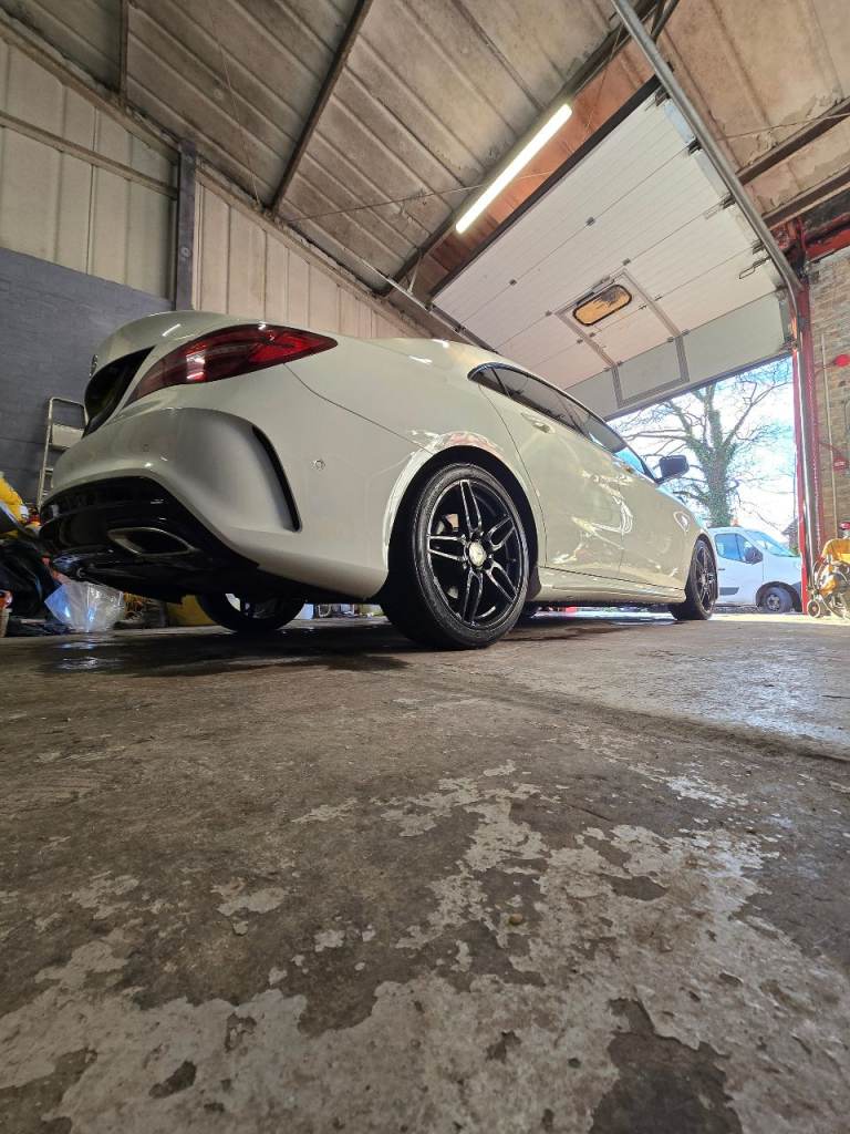 Mercedes-Benz, CLA, Saloon, 2016, Semi-Auto, 2143 (cc), 4 doors