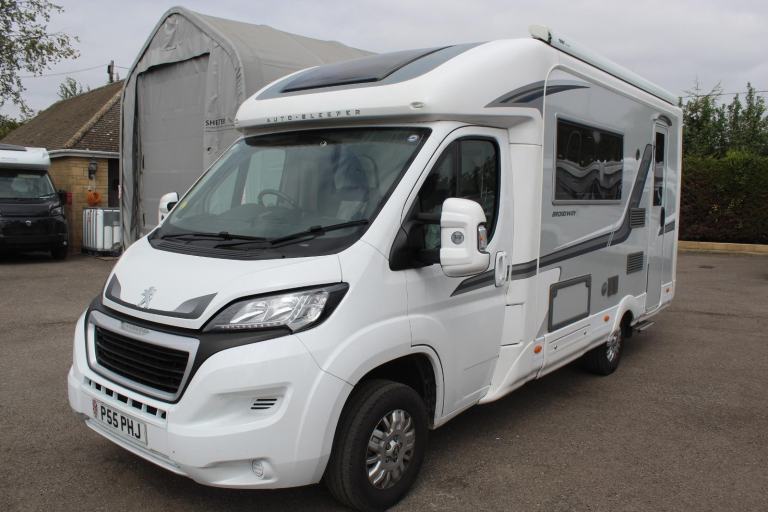 Auto-Sleepers Broadway EK DIESEL MANUAL 2022/22