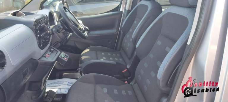 CITROEN BERLINGO 1.6 e-HDi XTR Driver Transfer &amp;/or Up Front Wheelchair Access