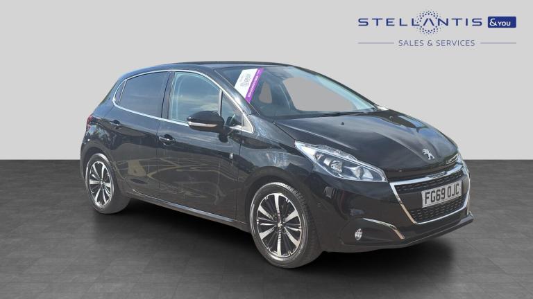 2019 Peugeot 208 1.2 PureTech 82 Tech Edition 5dr [Start Stop] HATCHBACK PETROL Manual