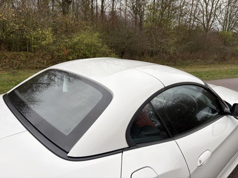 BMW Z4 2.0 Z4 sDrive20i M Sport Roadster 2013