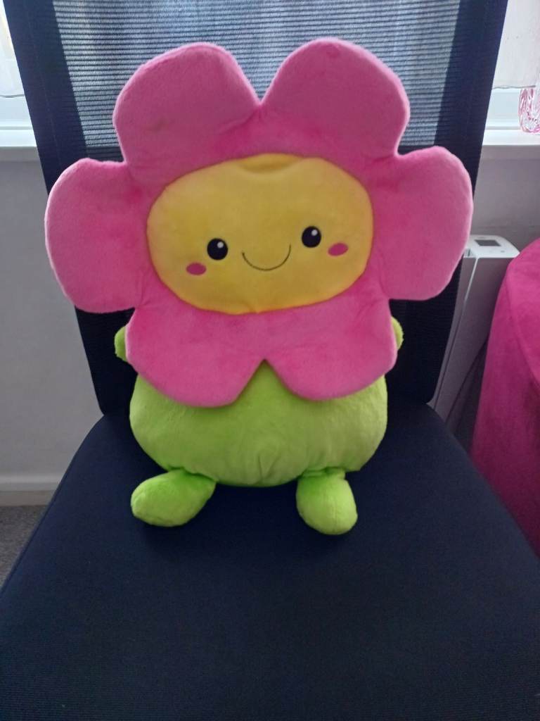 Flower squishmellow, by clinton, in excellent condition