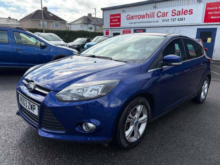 2013 Ford Focus 1.6 125 Zetec 5dr Powershift HATCHBACK Petrol Automatic