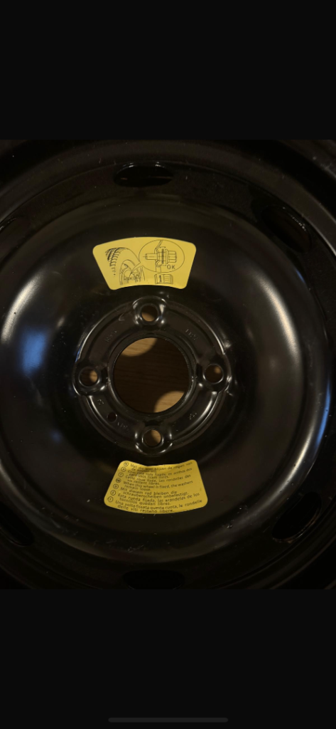 26inc 4 stud wheel with tyre brand new 