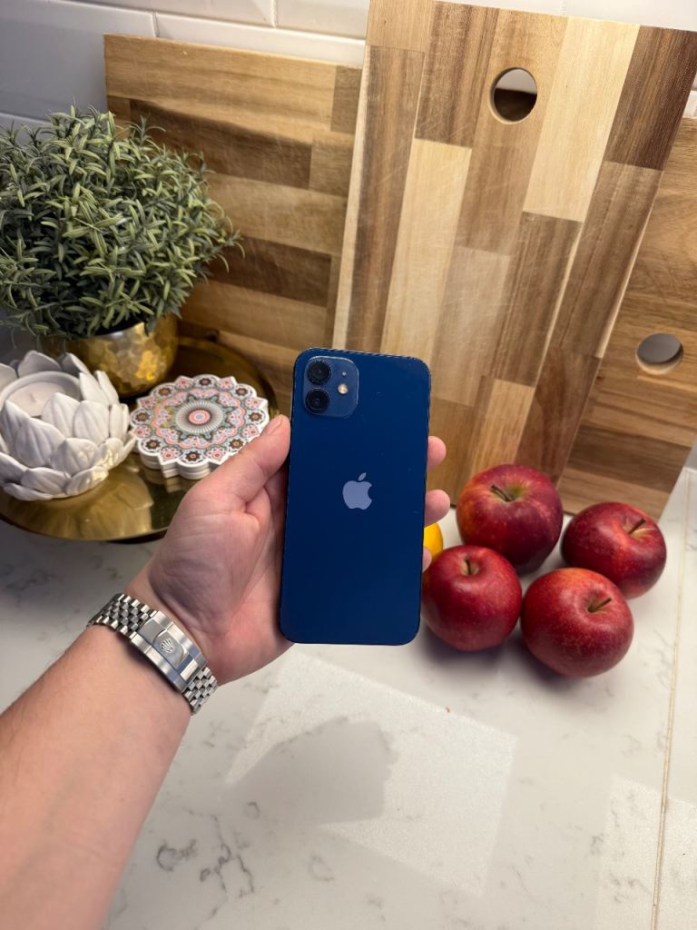 iPhone 12 - 64gb Blue Unlocked