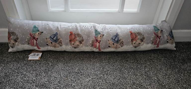 Evans Lichfield Snowy hedgehogs Draught Excluder