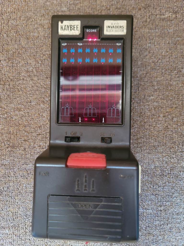 Retro space invaders