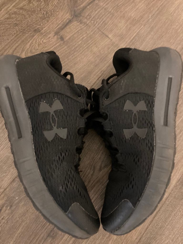 Under Armour Kids Black Trainers Size 4 UK.  