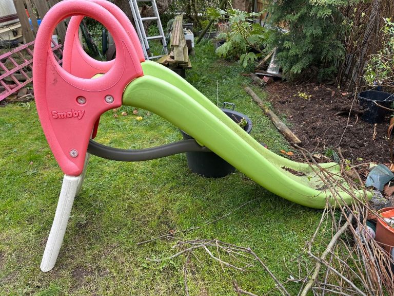  Smoby childs slide