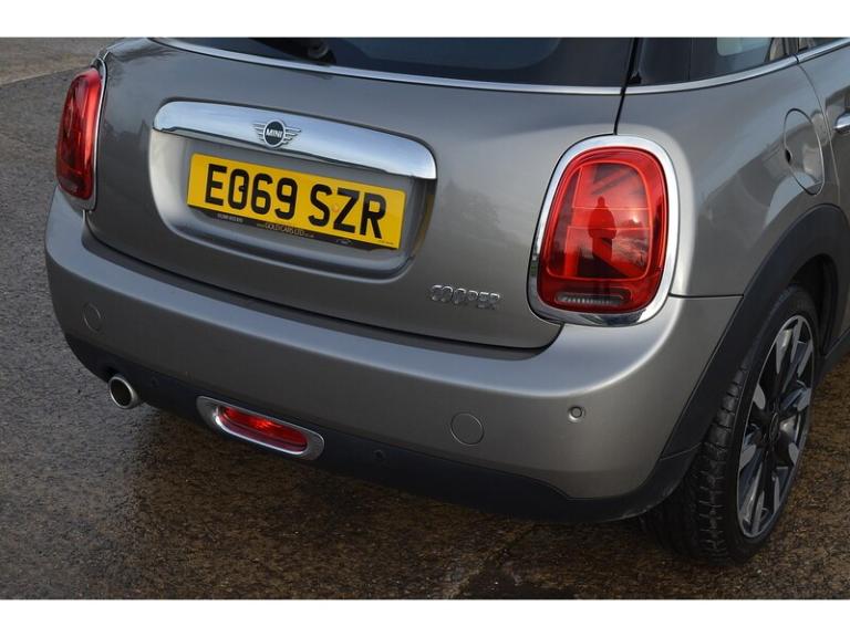 2019 MINI Hatch Cooper Exclusive Hatchback Petrol Automatic