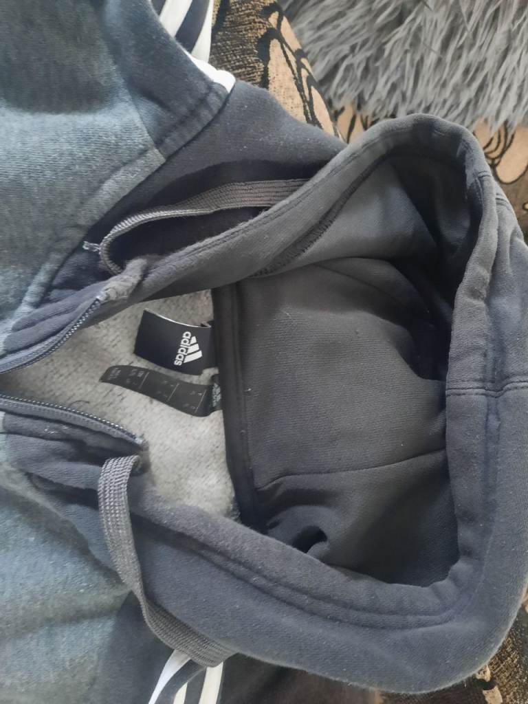 Mens Adidas jacket size L 