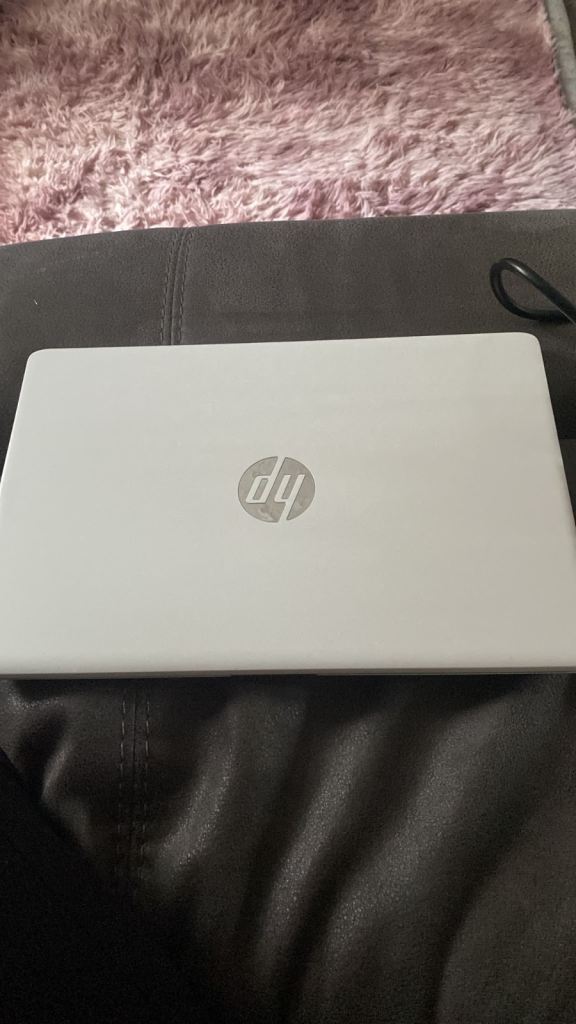 HP Stream Laptop 11-ak0xxx 64GB – White, Good Condition