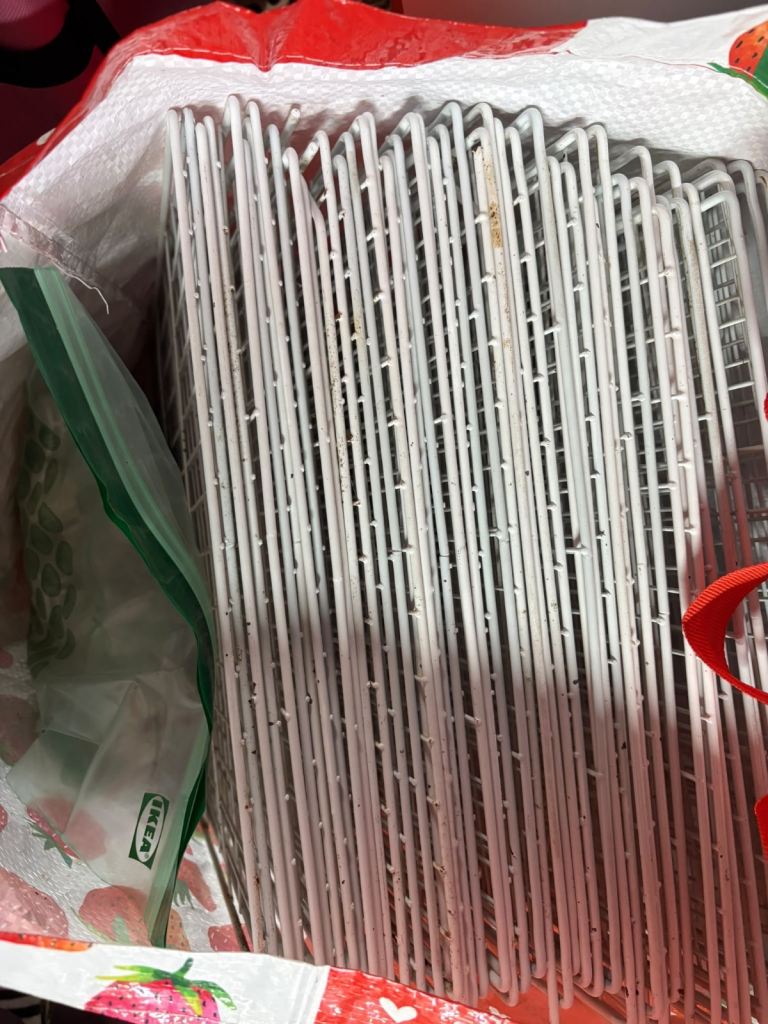 Approx 135 C&C grids for guinea pig/rabbit cage