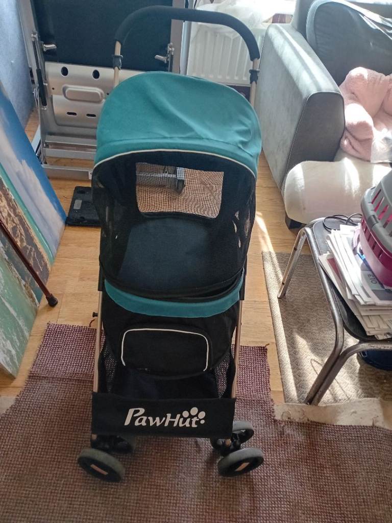 Pawhut dog pram for a quick sale
