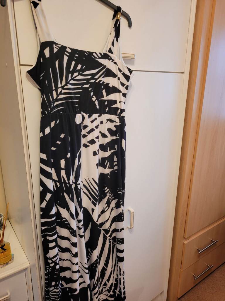 Black and white maxi dress