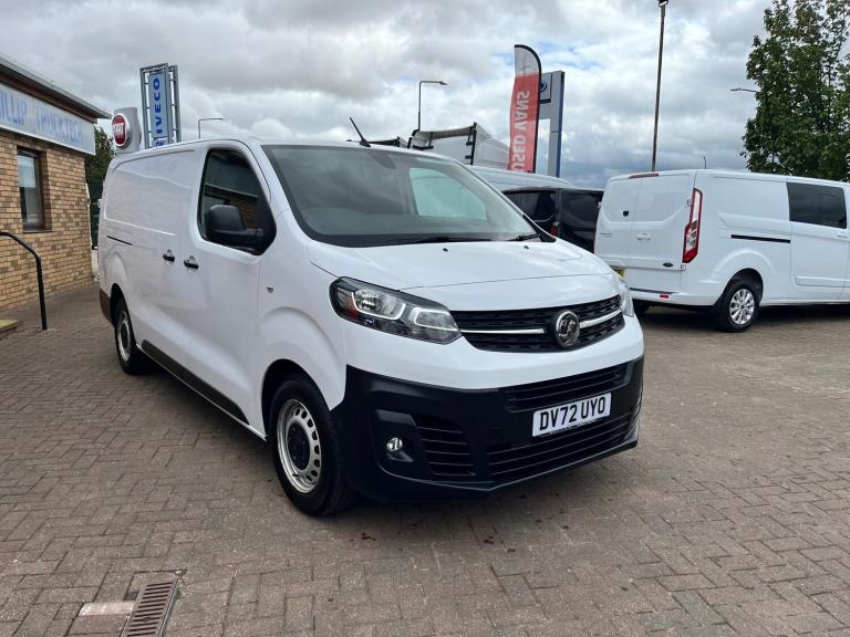 2022 Vauxhall Vivaro 2900 1.5d 100PS Dynamic H1 Van PANEL VAN DIESEL Manual