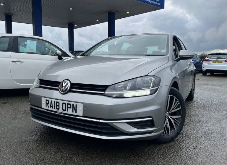2018 18 VOLKSWAGEN GOLF 1.6 TDI SE NAV HATCHBACK 5DR DIESEL MANUAL EURO 6 (S/S) 