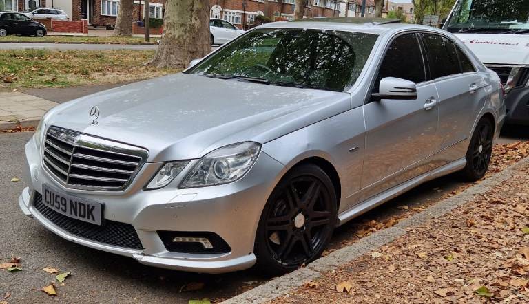 ULEZ FREE Mercedes E CLASS E350 CDI V6 3.0d  4 doors