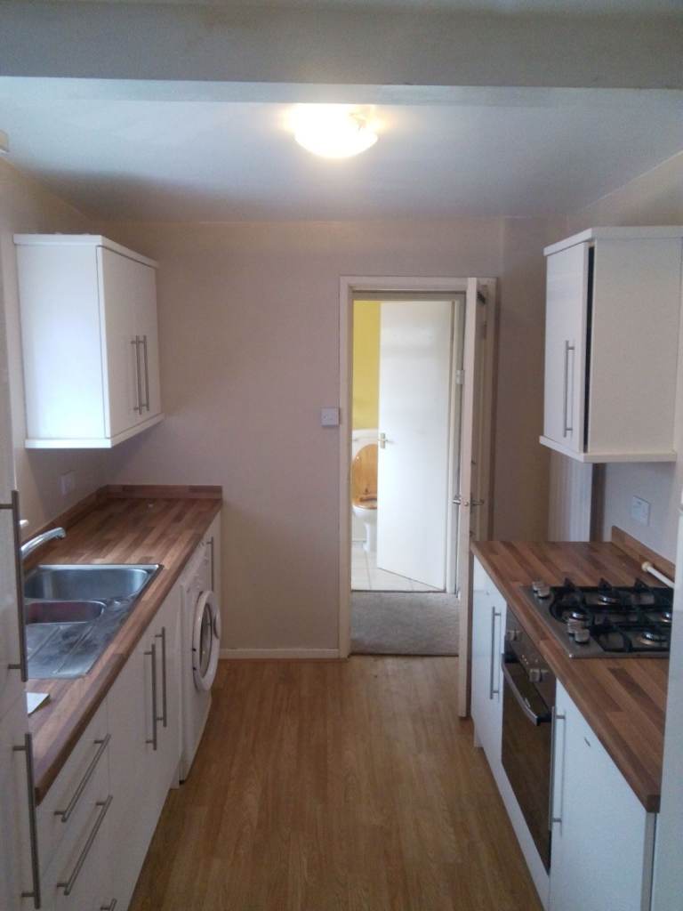 NICE 2 BED UPPER ON Westbourne avene ,  NE8 4NQ,  Gateshead