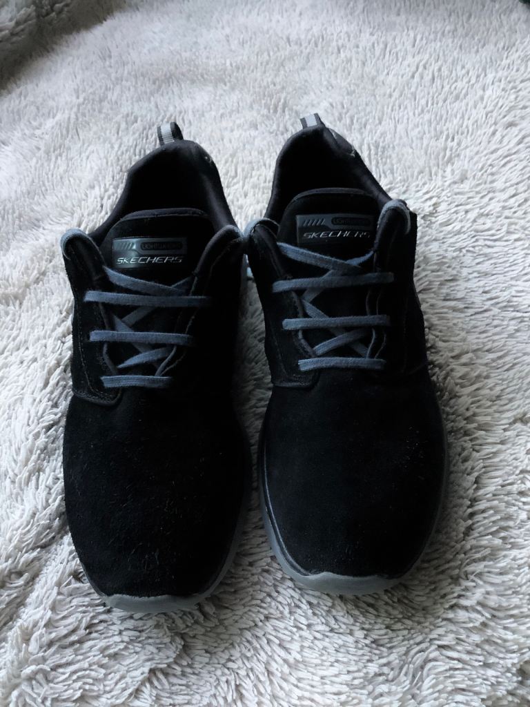 SKECHERS BLACK SUEDE LIGHTWEIGHT SIZE 9 UNISEX 