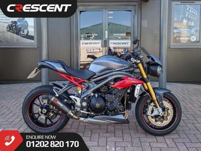 TRIUMPH SPEED TRIPLE R 1050 2016 - SCORPION EXHAUST- NEW TYRES - COMFORT SEAT