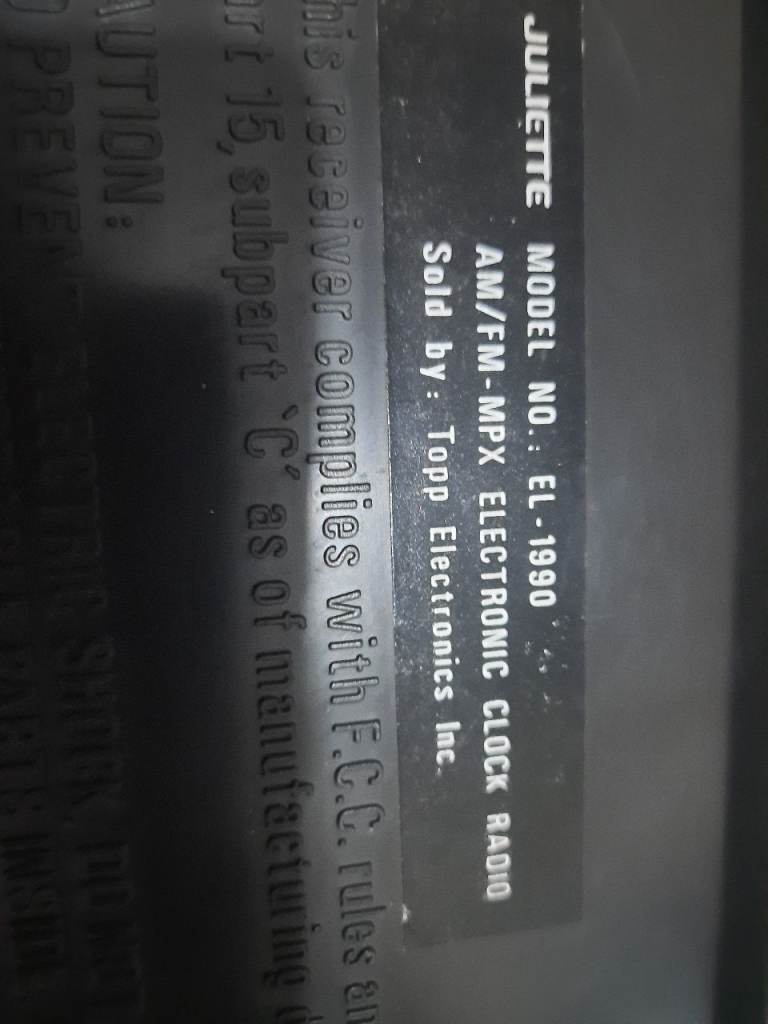 Vintage Juliete Radio EL 1990 (Power switch On/Off doesn't work Plug In)