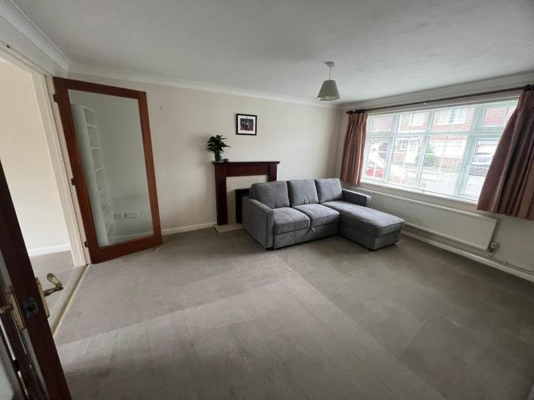 Single Room – New Dover Road, Canterbury