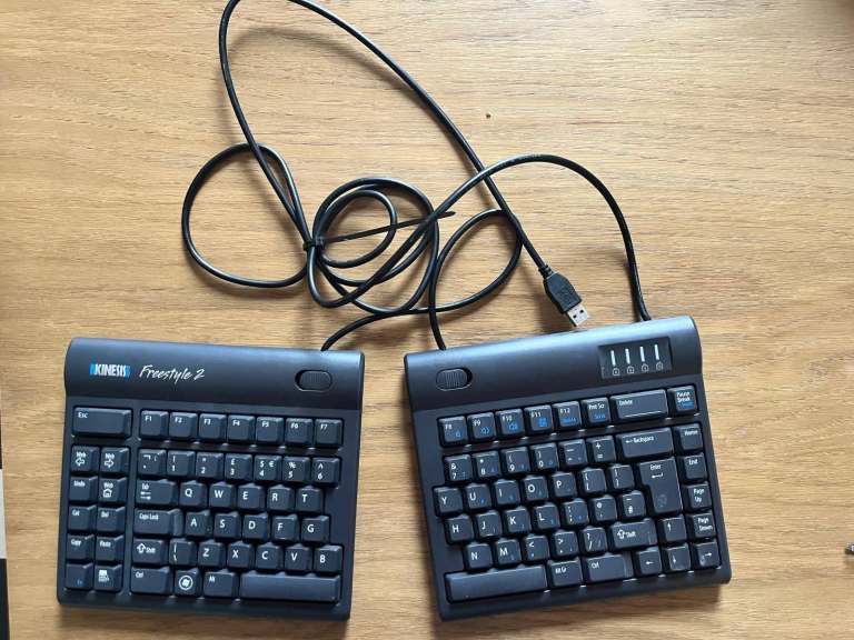 Kinesis Freestyle 2 Ergonomic Split Keyboard - Black, Good Condition