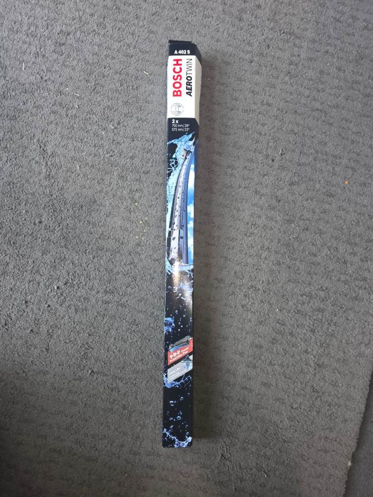 Bosch a402s wipers front pair. Brand new. 