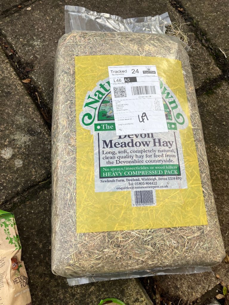 Cost lot new hay 3 foods 