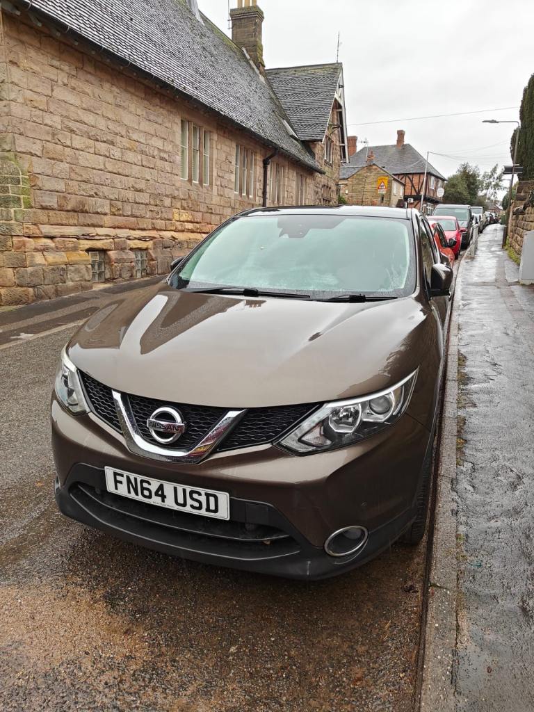 Nissan, QASHQAI, Hatchback, 2014, Manual, 1461 (cc), 5 doors