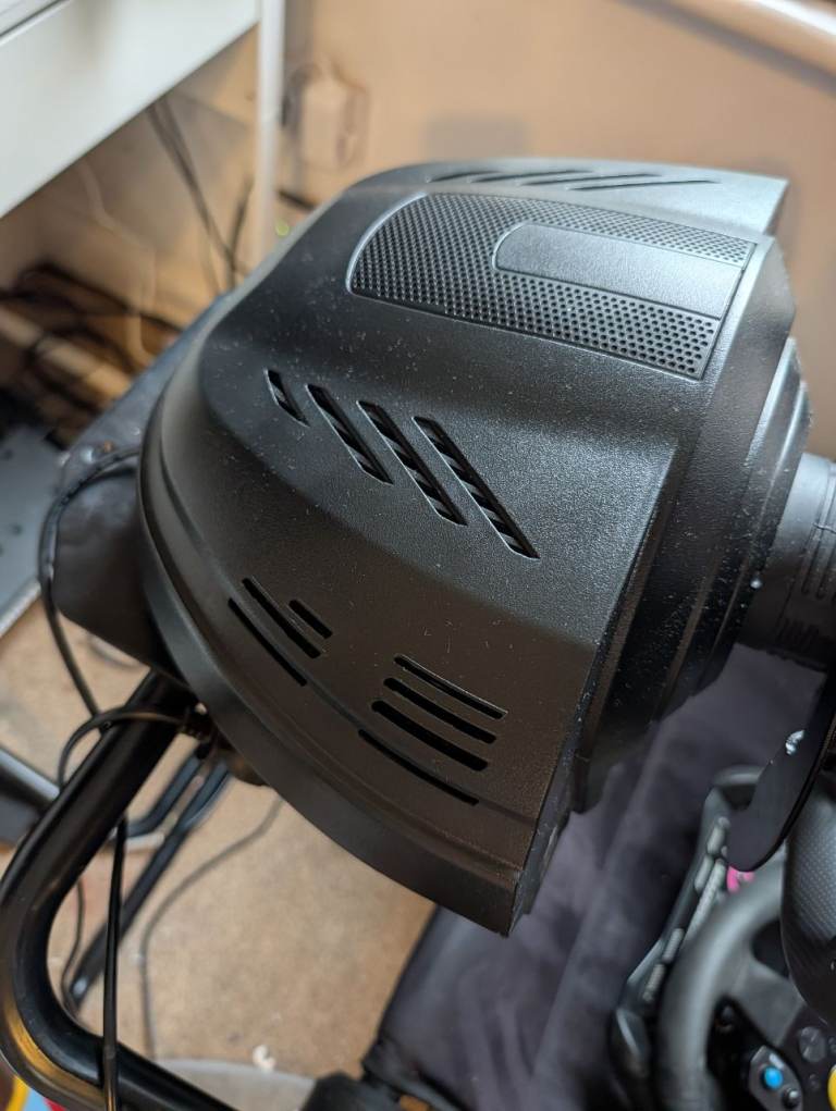 Thrustmaster T300RS and Next Level Racing cockpit bundle 