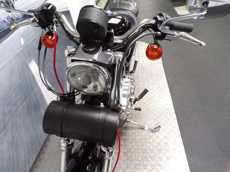 2006 HARLEY-DAVIDSON SPORTSTER 883 WITH ONLY 6873 MILES FROM NEW