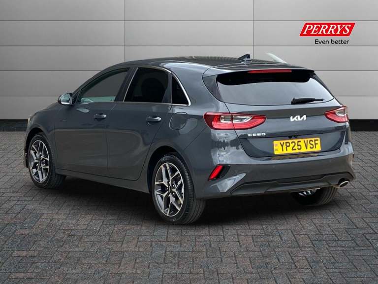 2025 Kia Ceed 1.5T GDi ISG 138 3 5dr Hatchback PETROL Manual