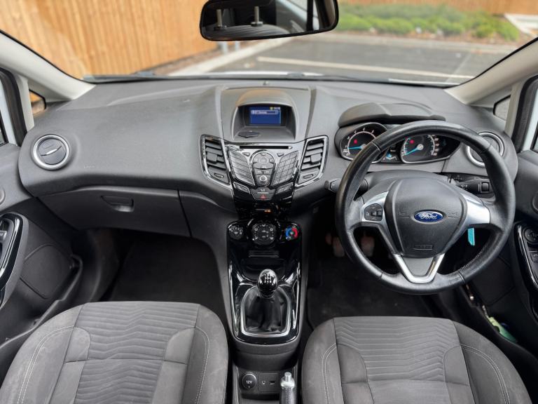 2016 Ford Fiesta 1.25 82 Zetec 5dr HATCHBACK Petrol Manual