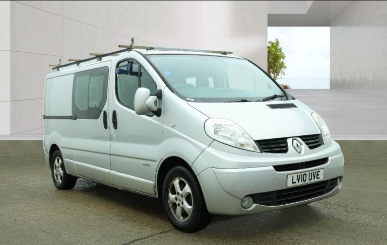 2010 Renault Trafic LL29dCi 115 Sport Crew Van + CHASSIS CAB Diesel Manual