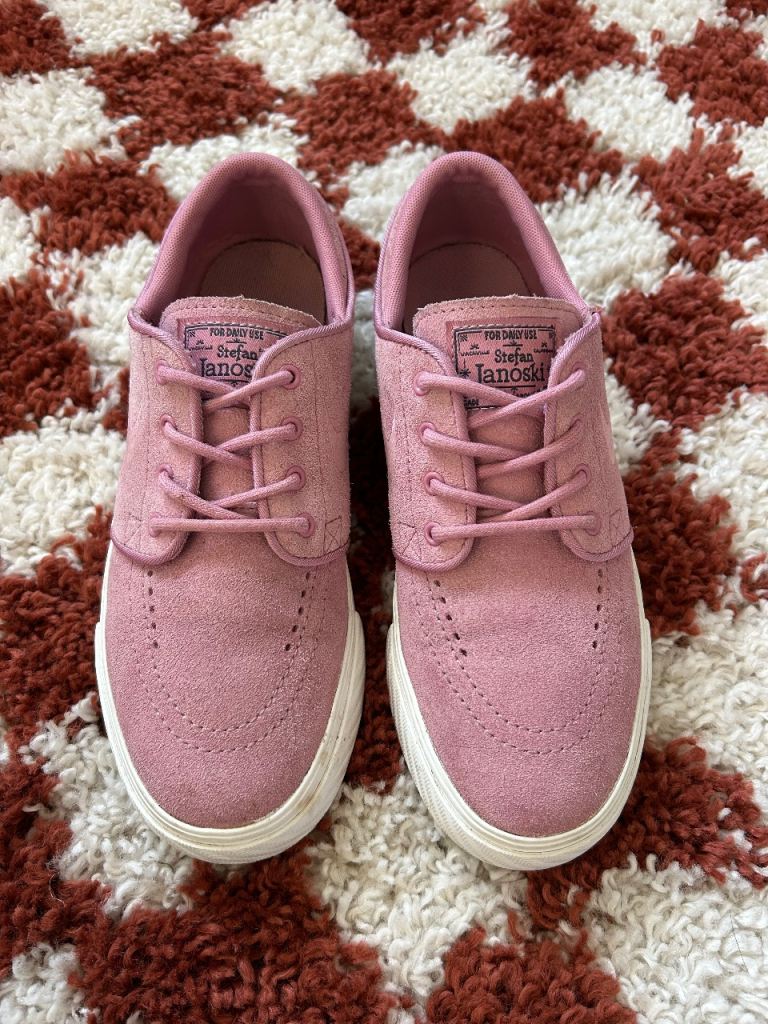Nike SB Stefan Janoski Trainers- Dusty Pink Suede 4