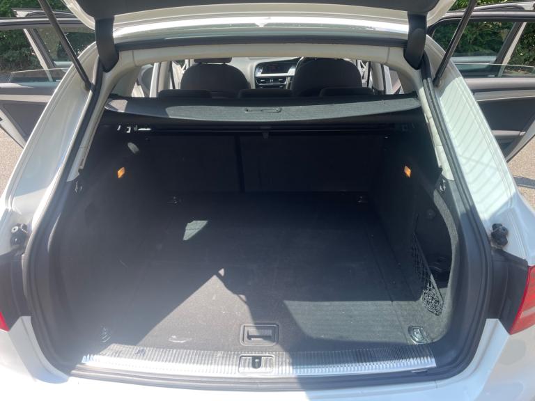 Audi A4 Estate, 1.8 Petrol Automatic, ULEZ, SE TFSI T (160)