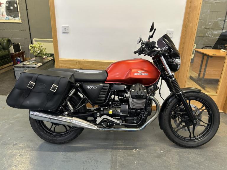 MOTO GUZZI V7 Stone ABS, only 6333 miles! 2016