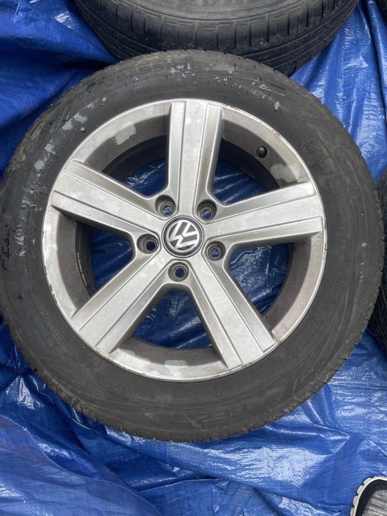 VW GOLF MK7 TYRES (FULL SET)