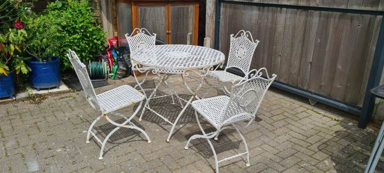 Vintage Ornate French Style Patio / Bistro Set - DELIVERY AVAILABLE