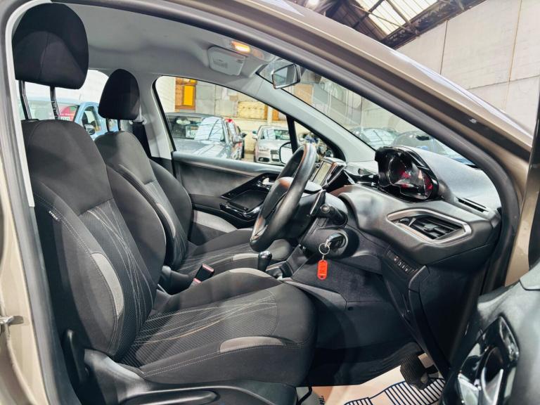 2012 Peugeot 208 1.4 e-HDi Active EGC Euro 5 (s/s) 5dr HATCHBACK Diesel Automatic