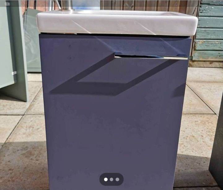 Cloakroom Vanity